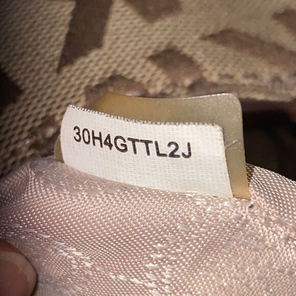 Michael Michael Kors Brown Canvas Foldover Jet Set Signature Shoulder Bag - Picture 12 of 17